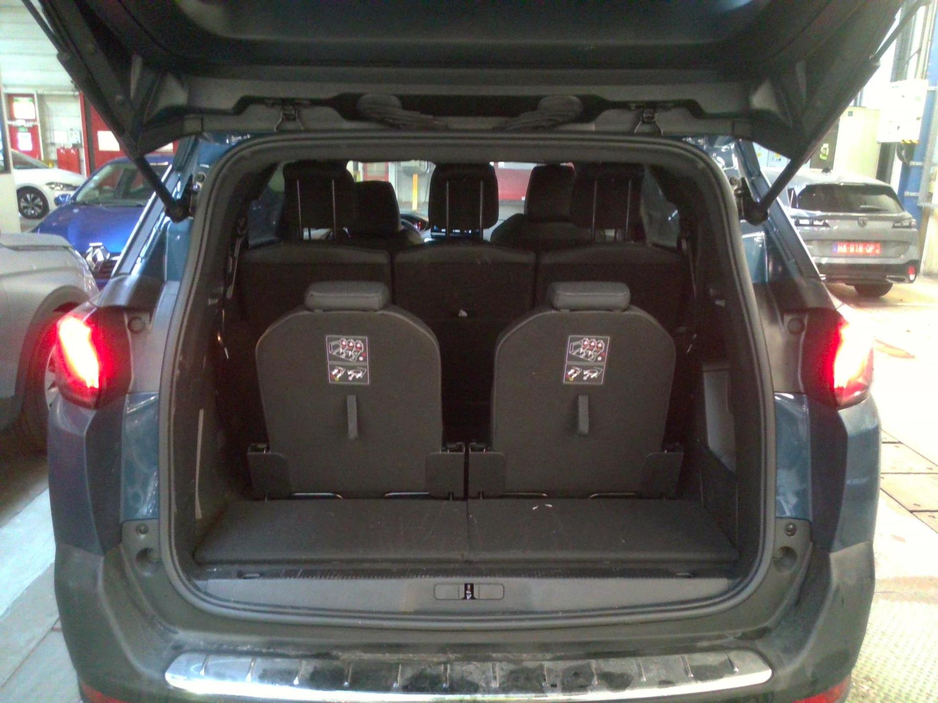 Peugeot 5008 BlueHDi 130ch S&S EAT8 Allure Pack 2024