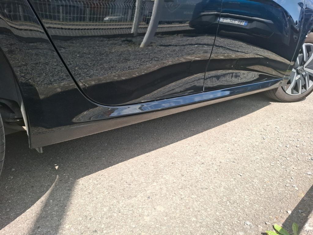 Peugeot 208 PureTech 100 S&S BVM6 Active 2024