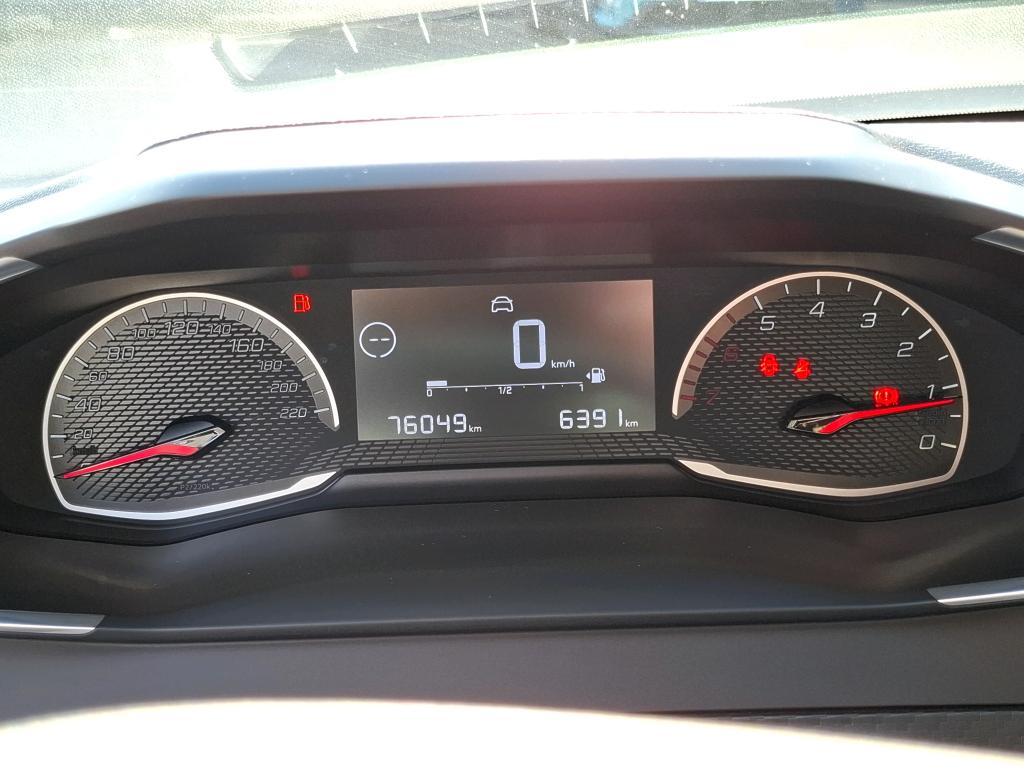 Peugeot 208 BLUEHDI 100 S&S BVM6 PREMIUM 2021