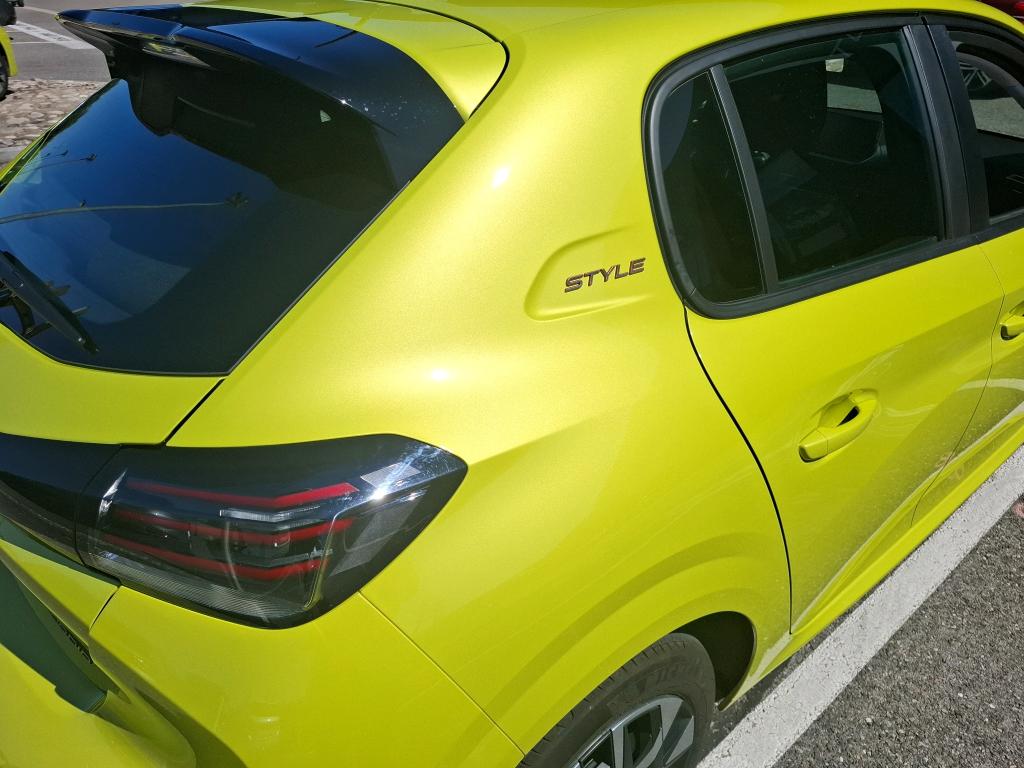 Peugeot 208 Hybrid 110 ch e-DCS6 Style 2025
