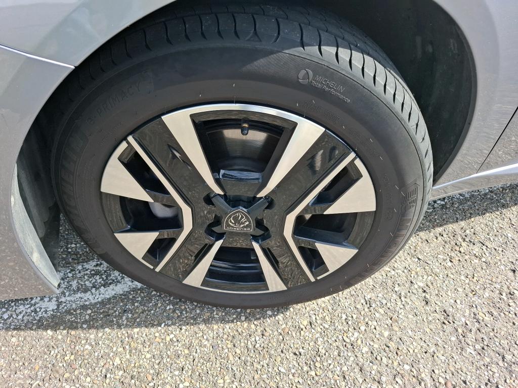 Peugeot 208 Hybrid 110 ch e-DCS6 Allure 2025