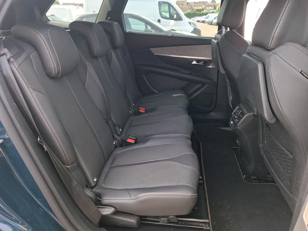 Peugeot SUV 5008 BlueHDi 130 EAT8 S&S 