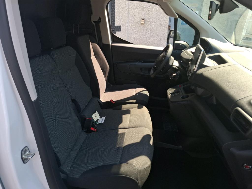 Peugeot E-PARTNER FOURGON M 800 KG 136 CH BATTERIE 50 KWH  2023
