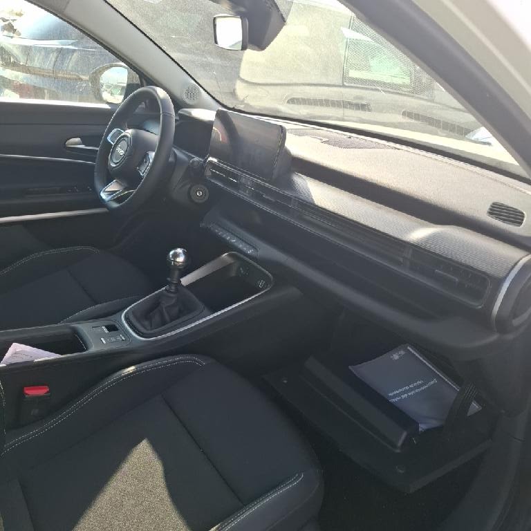 Foto Jeep AVENGER 11