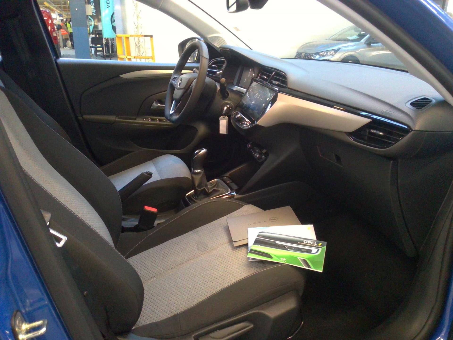 Opel Corsa 1.2 75 ch BVM5  2024