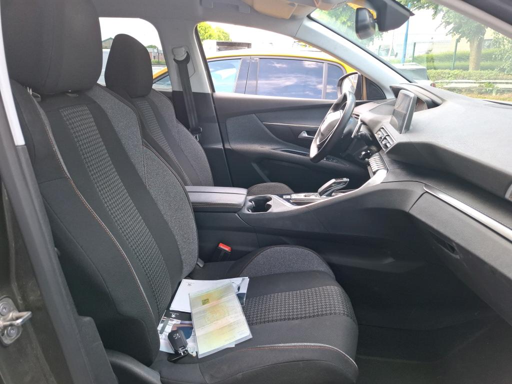 Peugeot 5008 BlueHDi 130ch S&S EAT8 Active Business 2020