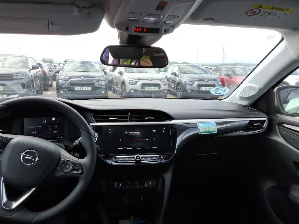 Foto Opel Corsa 14
