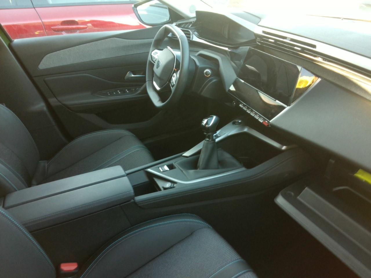 Foto Peugeot 308 9