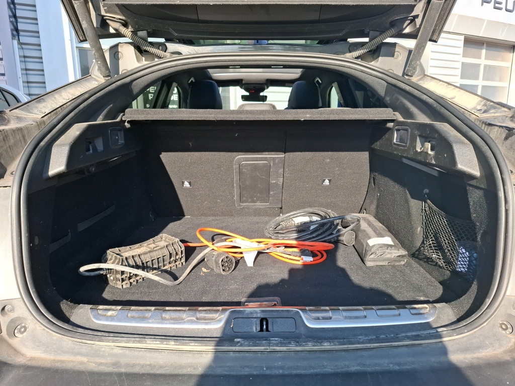 Peugeot 408 PHEV 225 e-EAT8 GT 2023