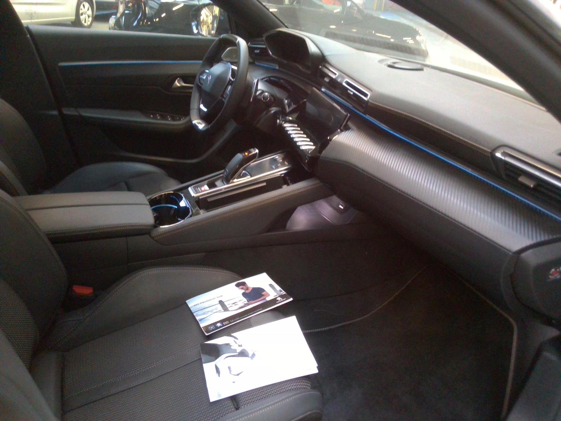 Peugeot 508 Hybrid 225 e-EAT8 GT 2022