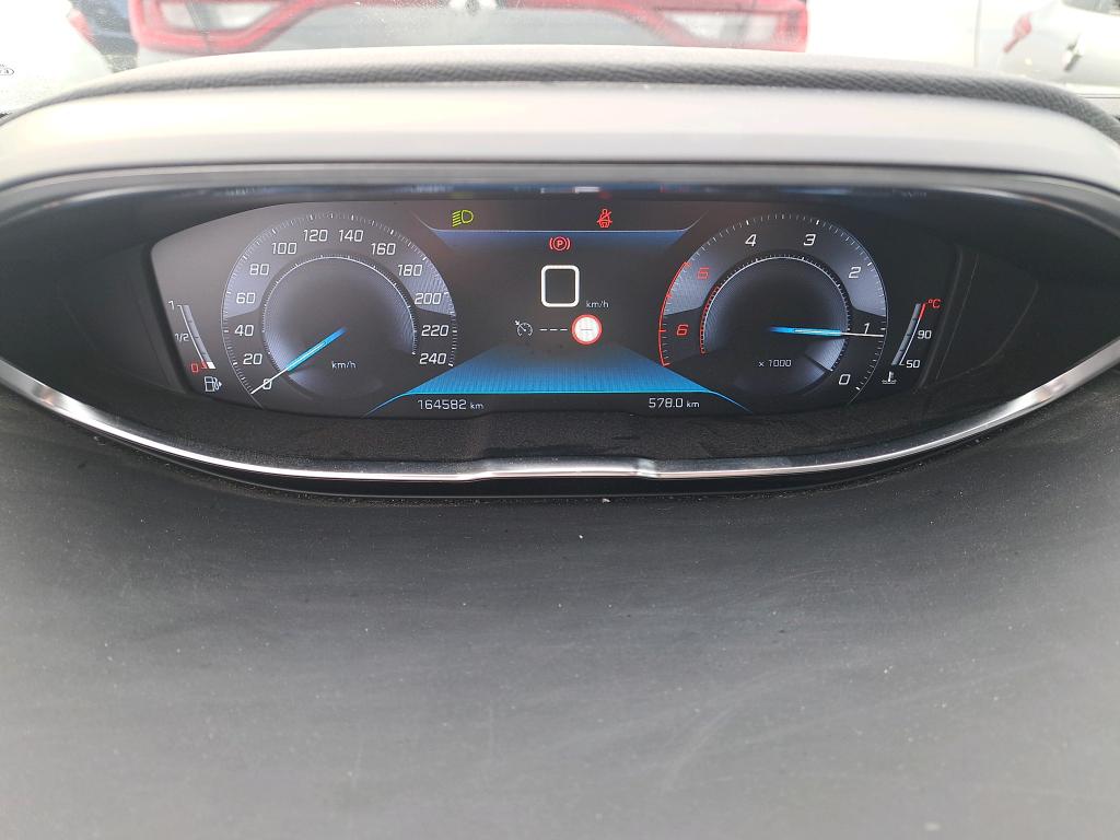 Peugeot 5008 BlueHDi 130ch S&S BVM6 Active Business 2020