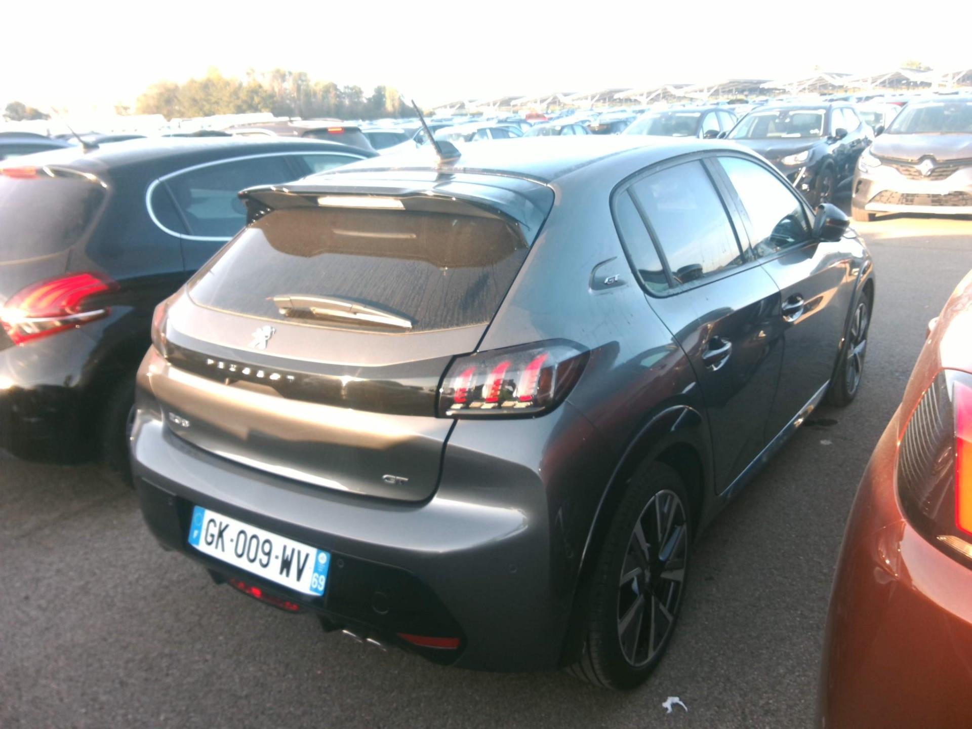 Peugeot 208 PureTech 130 S&S EAT8 GT 2022