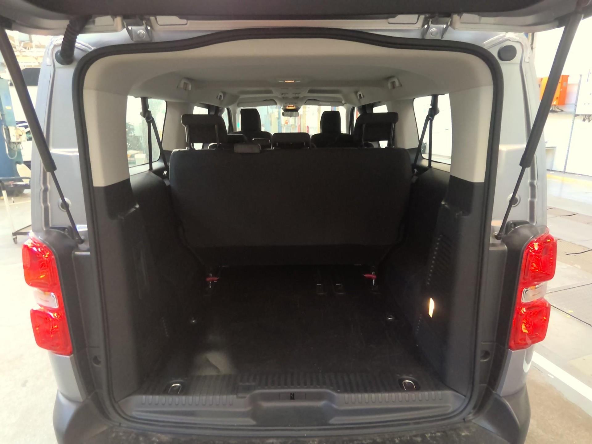 Opel Vivaro Combi Taille XL BlueHDI 180 ch S&S EAT8 2025