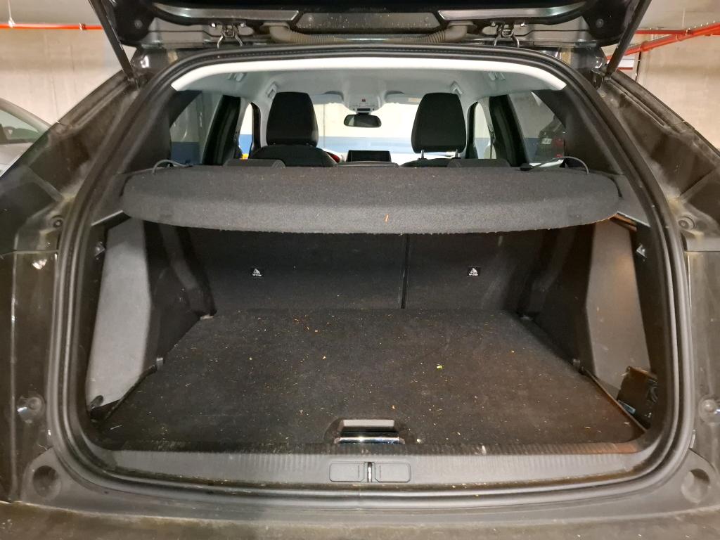 Peugeot 2008 BlueHDi 130 S&S EAT8 Allure 2021