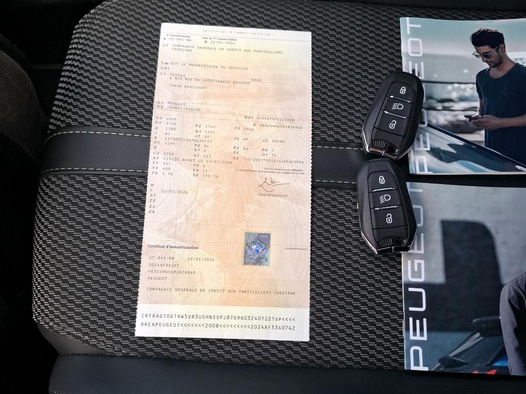 Peugeot 2008 PureTech 130 S&S EAT8 GT 2024