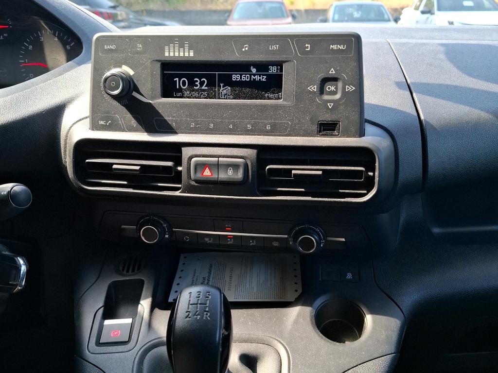 Peugeot PARTNER FOURGON STANDARD 650 KG BLUEHDI 100 S&S BVM5 PREMIUM 2020