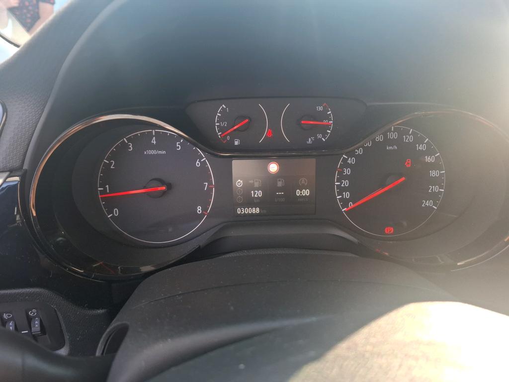 Opel Corsa 1.2 75 ch BVM5 Elegance Business 2022