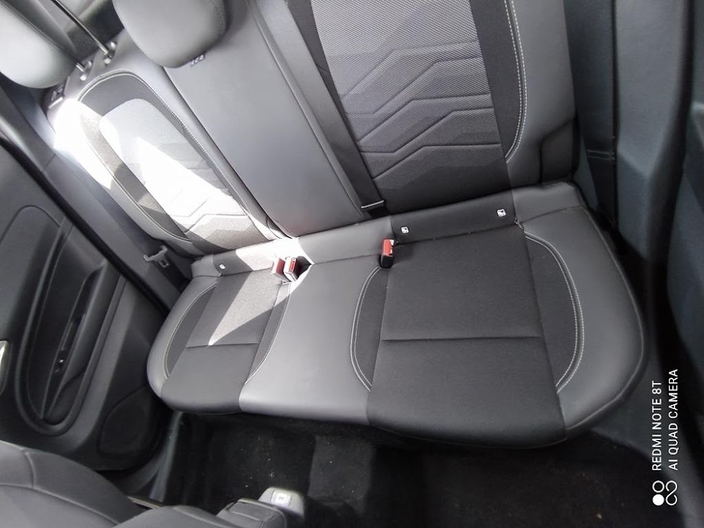 Foto Jeep AVENGER 11