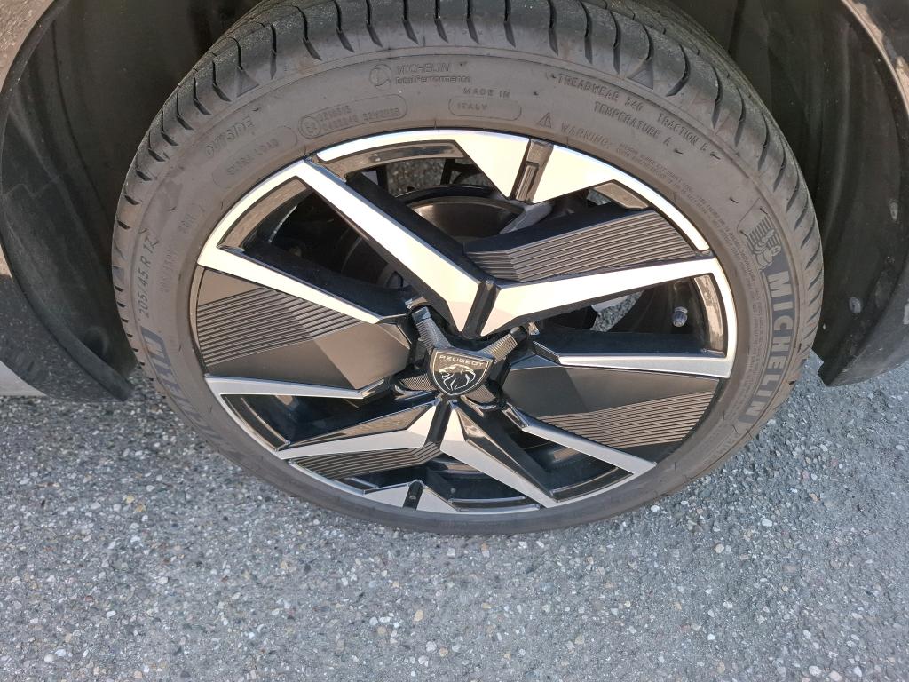 Peugeot 208 Hybrid 145 ch e-DCS6 GT 2025