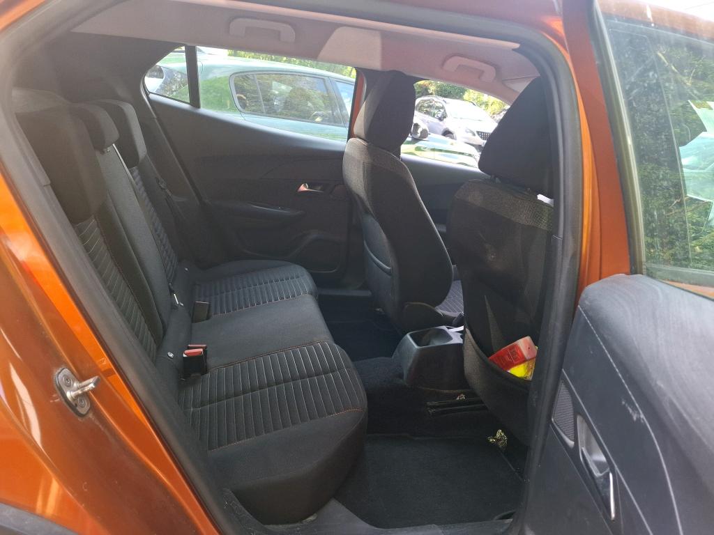 Peugeot 2008 BlueHDi 110 S&S BVM6 Active Business 2021