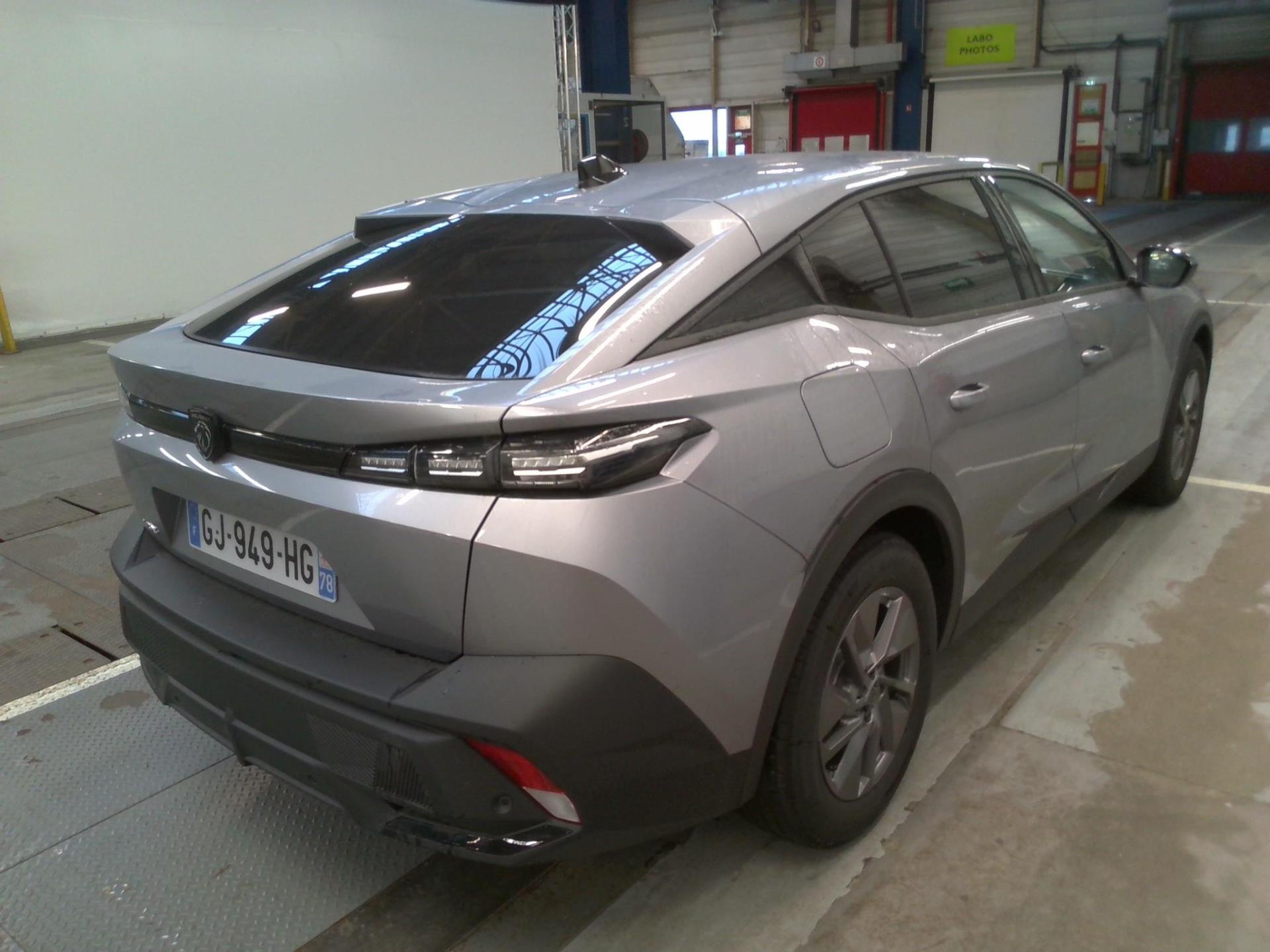 Peugeot 408 PureTech 130 ch S&S EAT8 Allure 2022