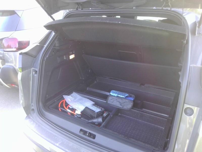 Foto Peugeot 3008 Hybrid 8