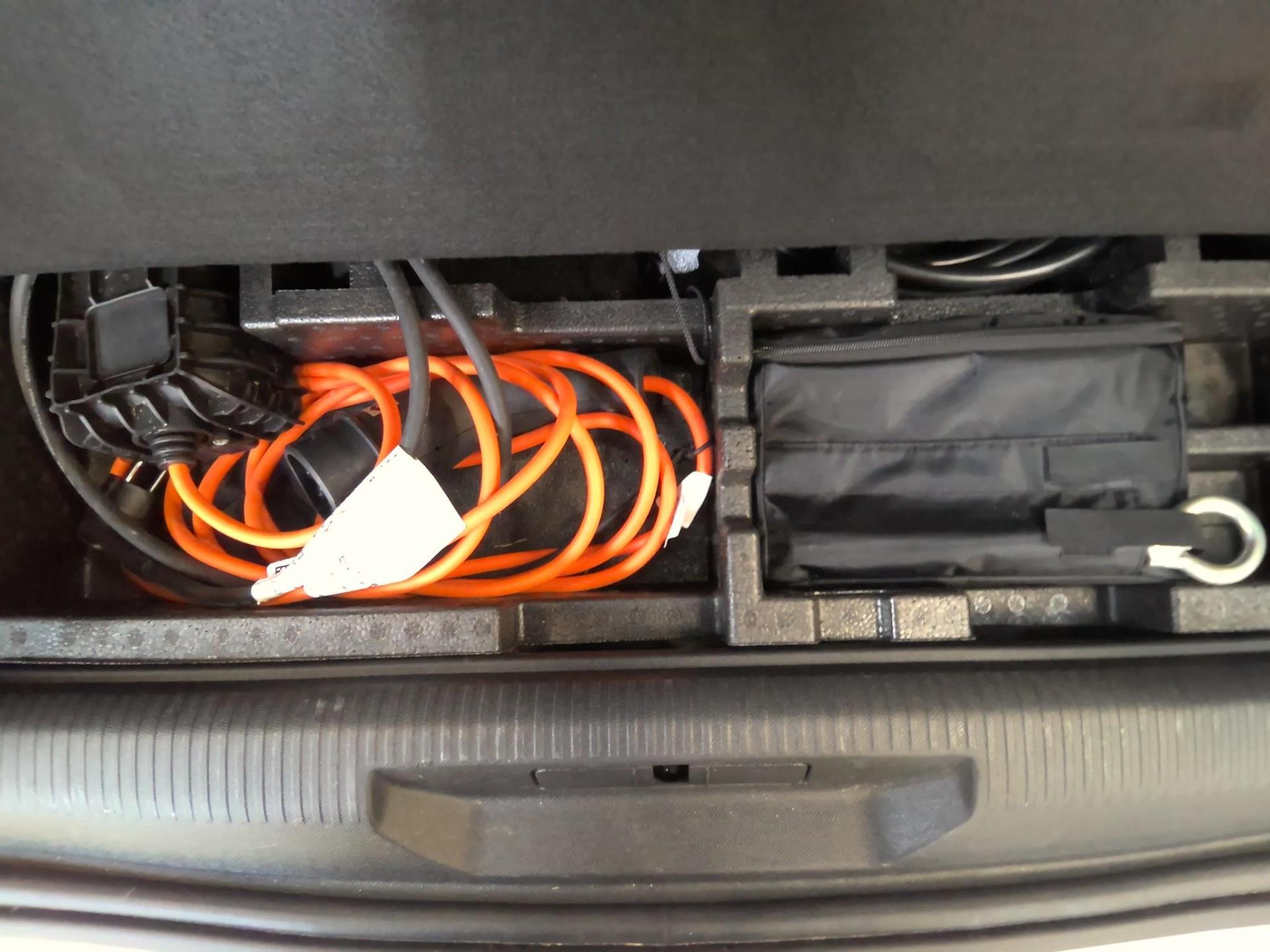 Peugeot 308 SW PHEV 180 e-EAT8 Allure 2024