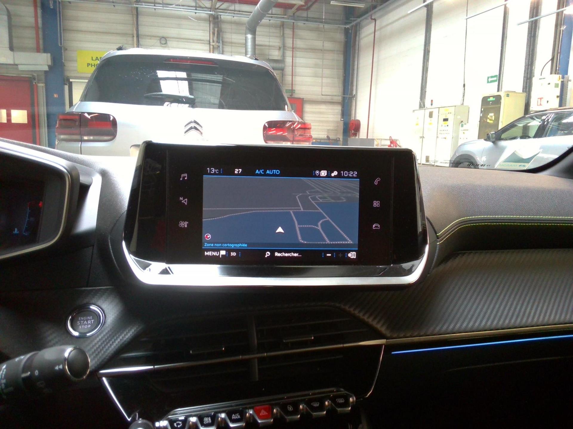 Peugeot 208 BlueHDi 100 S&S BVM6 GT 2023