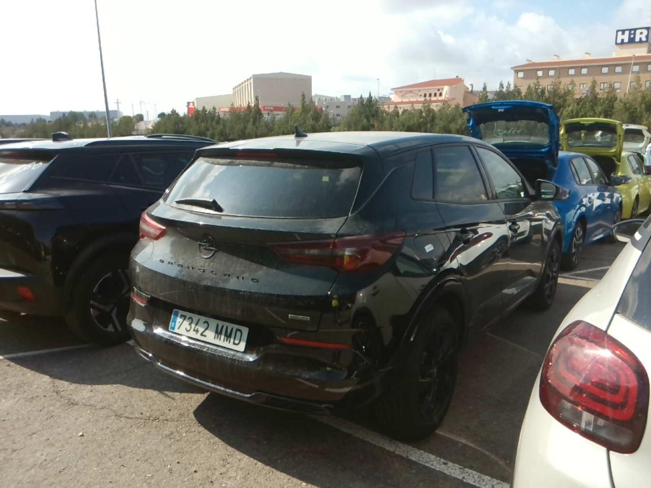 Foto Opel Grandland PHEV 4