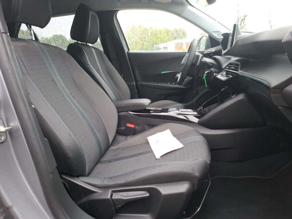 Peugeot 2008 BlueHDi 130 S&S EAT8 Allure 2022