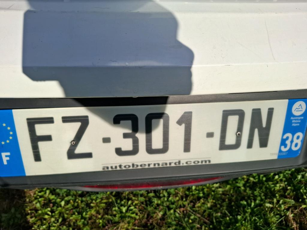 Peugeot 208 BlueHDi 100 S&S BVM6 Active Business 2021