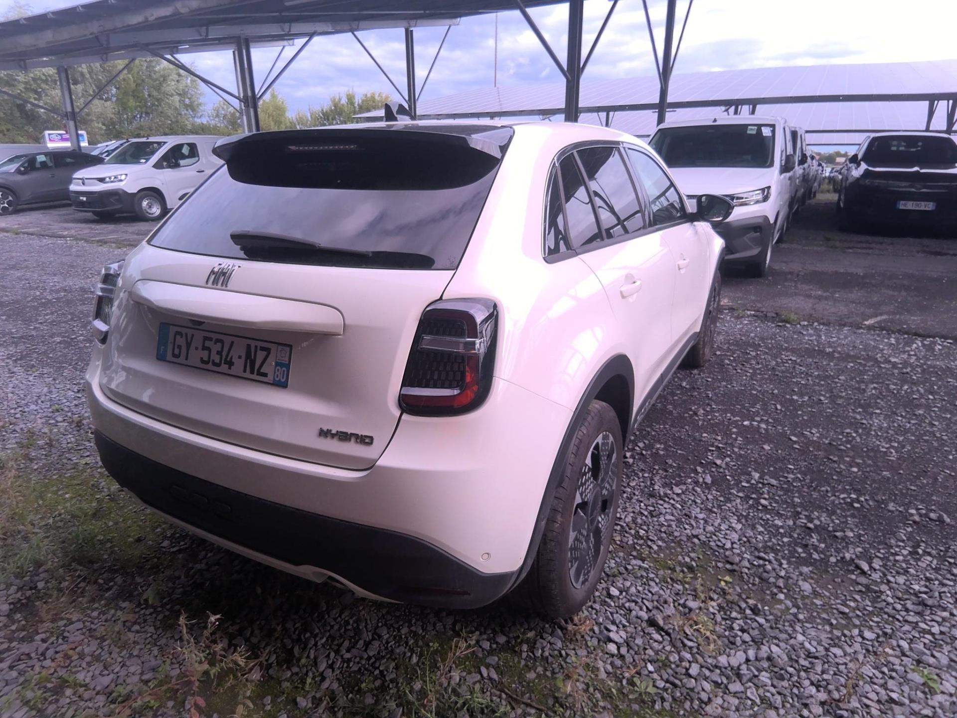 FIAT 600 1.2 Hybrid 100ch DCT6 La Prima 2024