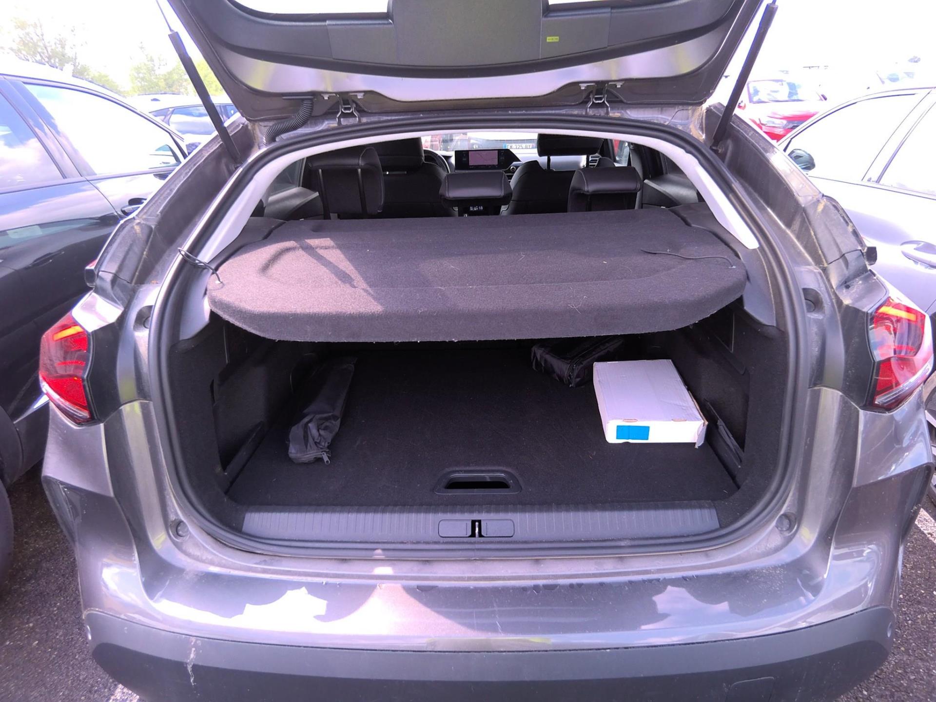 Citroen C4 PureTech 130 S&S EAT8 Shine Pack 2022