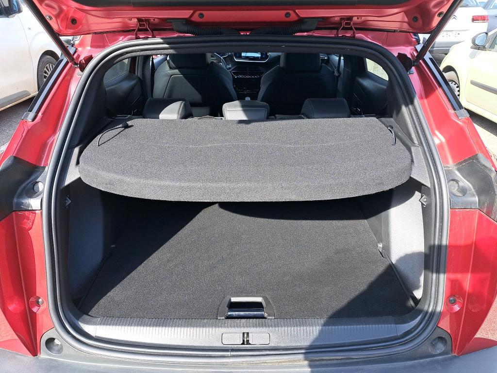 Peugeot 2008 PureTech 130 S&S EAT8 GT 2022