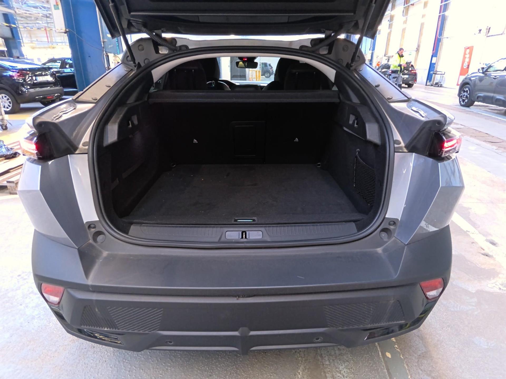 Peugeot 408 PHEV 180 e-EAT8 Allure 2023