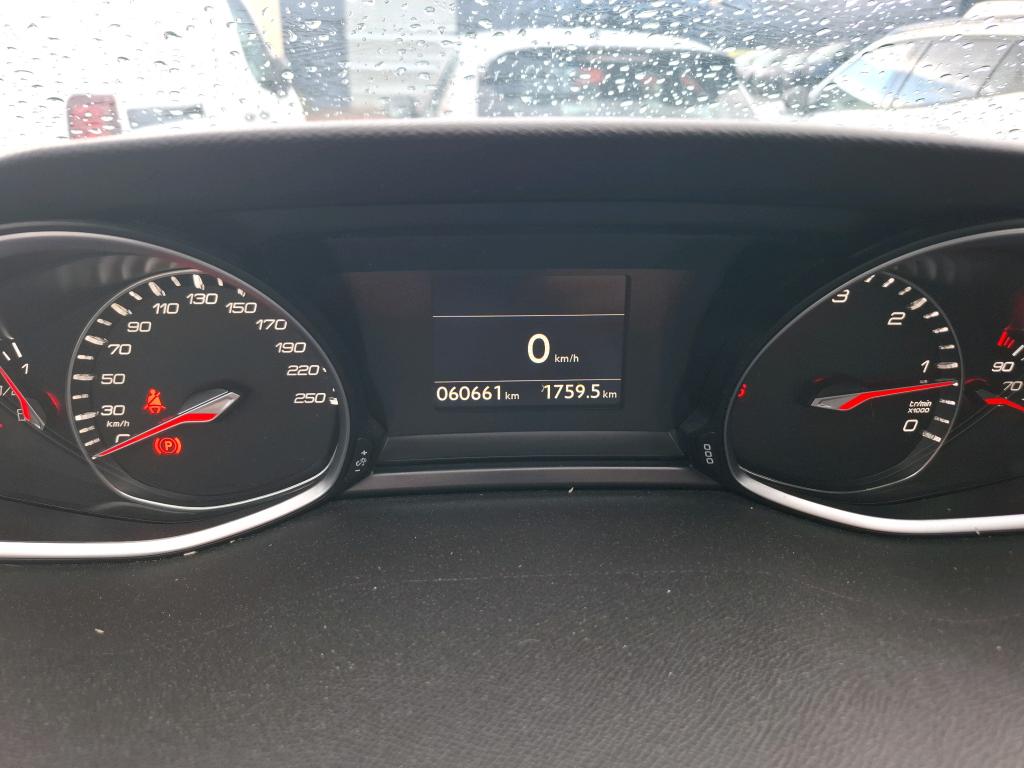Peugeot 308 AFFAIRE BLUEHDI 130 S&S BVM6 PREMIUM PACK 2021
