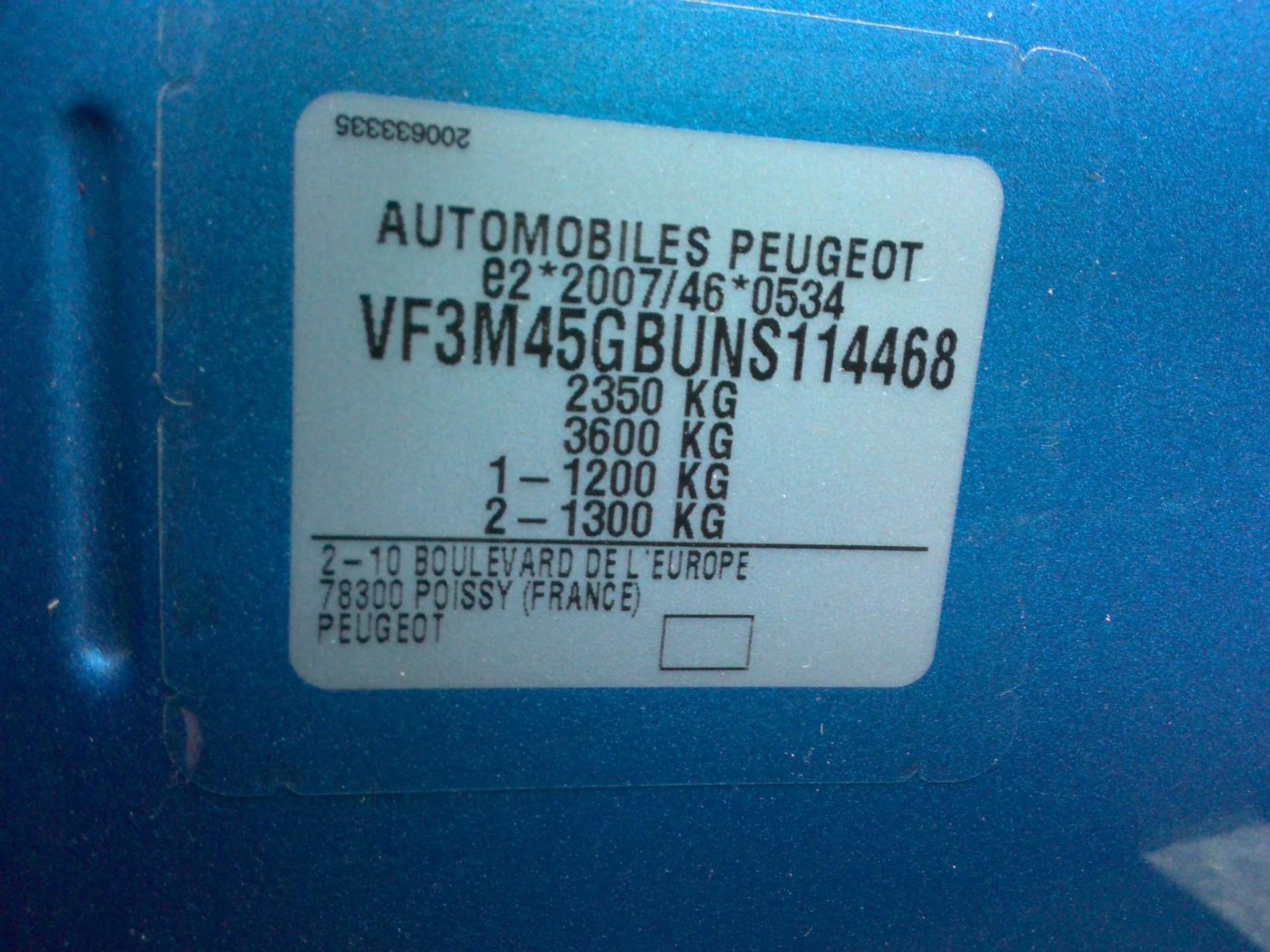 Peugeot 3008 Hybrid4 300 e-EAT8 GT 2022