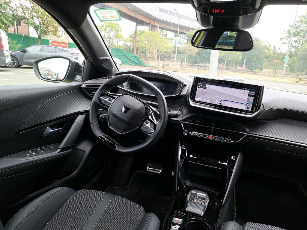 Peugeot 208 Hybrid 110 e-DCS6 GT 2025