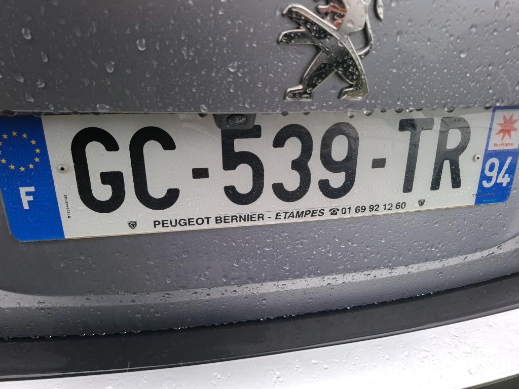 Peugeot 2008 BlueHDi 130 S&S EAT8 Allure 2021