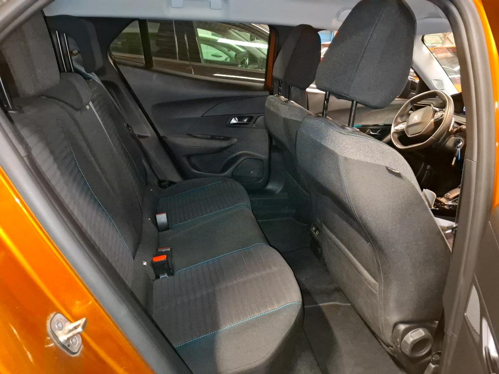 Peugeot 2008 PureTech 130 S&S EAT8 Style 2021