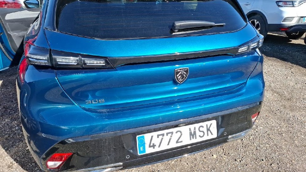 Peugeot 308 308 5p Allure Gasolina 130 S&S 6 Vel. MAN