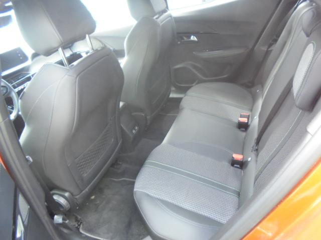 Foto Peugeot 2008 16