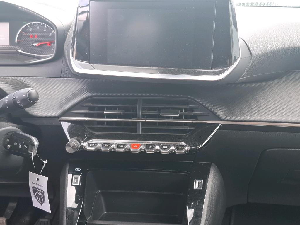 Peugeot 208 BlueHDi 100 S&S BVM6 Style 2022