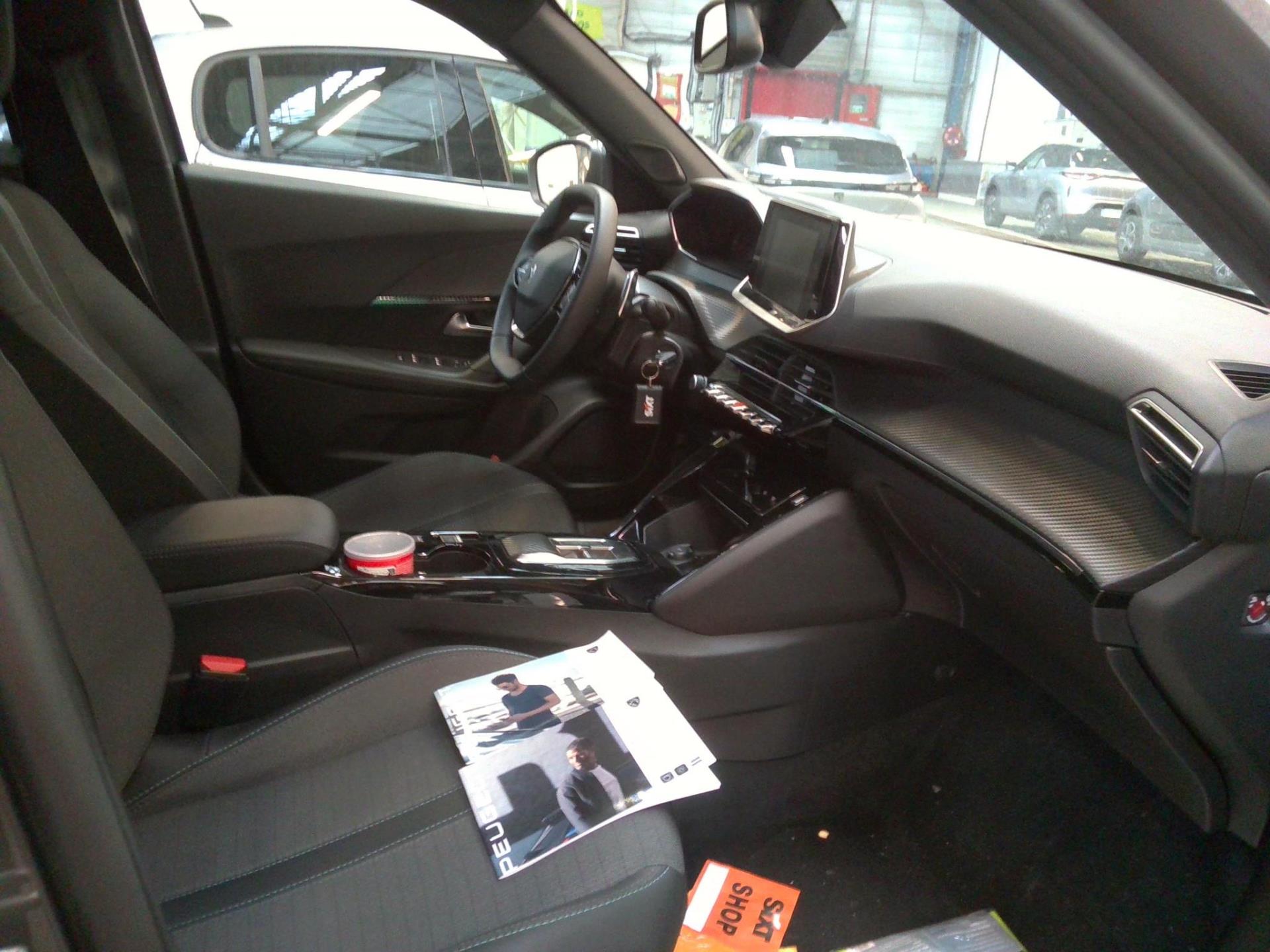 Peugeot 2008 PureTech 130 S&S EAT8 Allure 2023