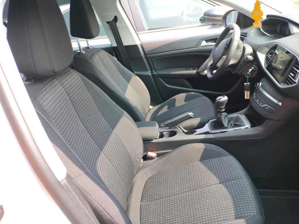 Peugeot 308 AFFAIRE BLUEHDI 130 S&S BVM6 PREMIUM PACK 2021