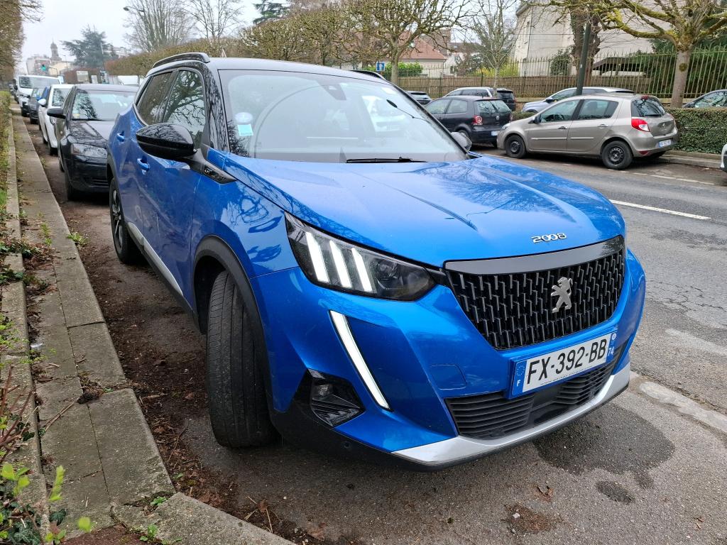 Peugeot 2008 PureTech 155 S&S EAT8 GT 2021