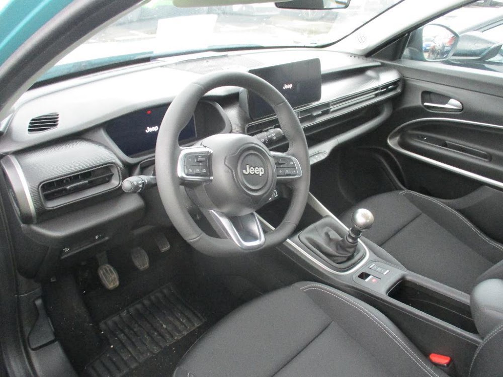 Foto Jeep AVENGER 10