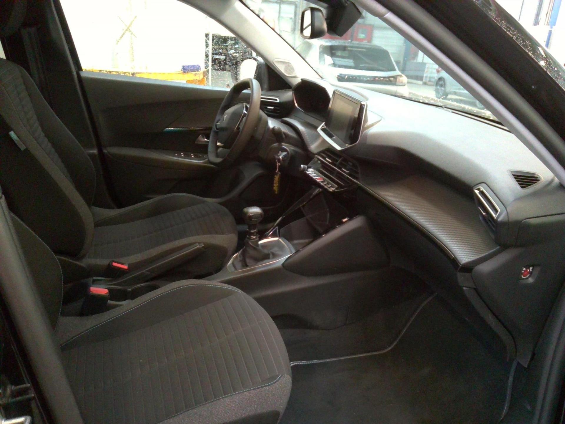 Peugeot 2008 PureTech 130 S&S BVM6 Style 2022