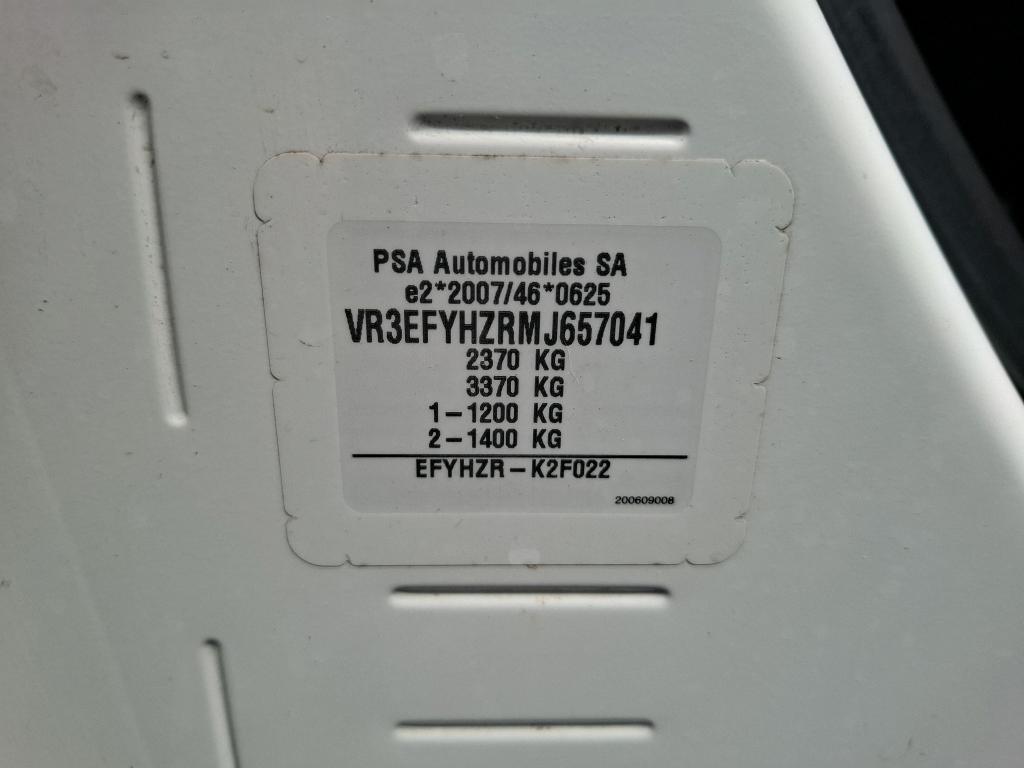 Peugeot PARTNER FOURGON LONG 950 KG BLUEHDI 130 S&S EAT8 ASPHALT 2021