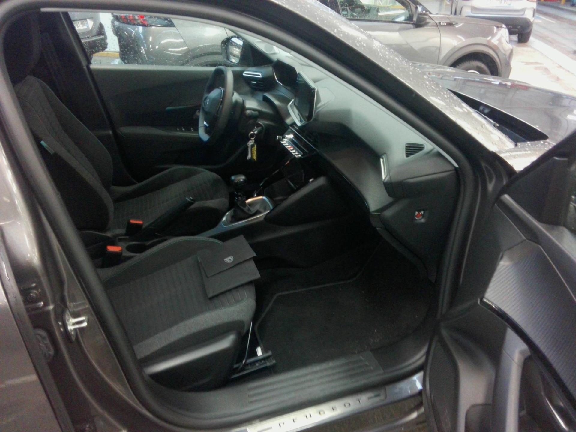 Peugeot 2008 PureTech 130 S&S BVM6 Style 2022